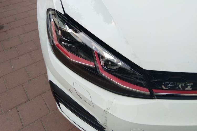 Used Volkswagen Golf GTI 2018 2.0 TSI GTI Right Front Headlight