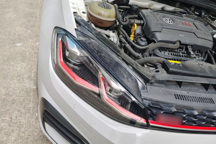 Used Volkswagen Golf GTI 2018 2.0 TSI GTI Right Front Headlight