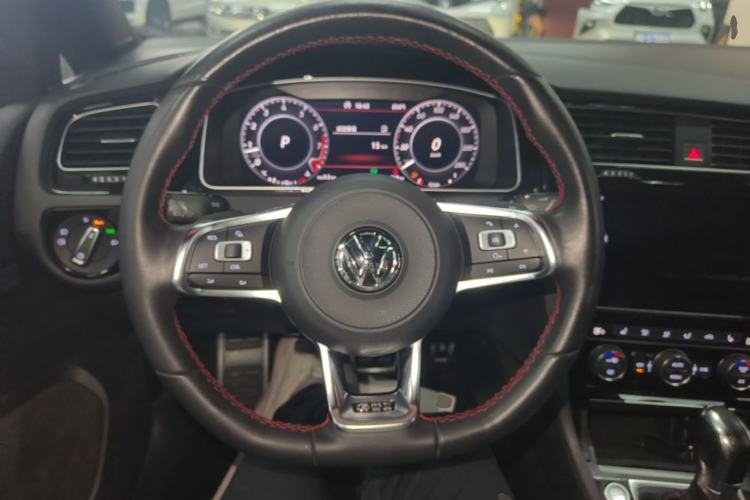 Used Volkswagen Golf GTI 2018 2.0 TSI GTI Steering Wheel