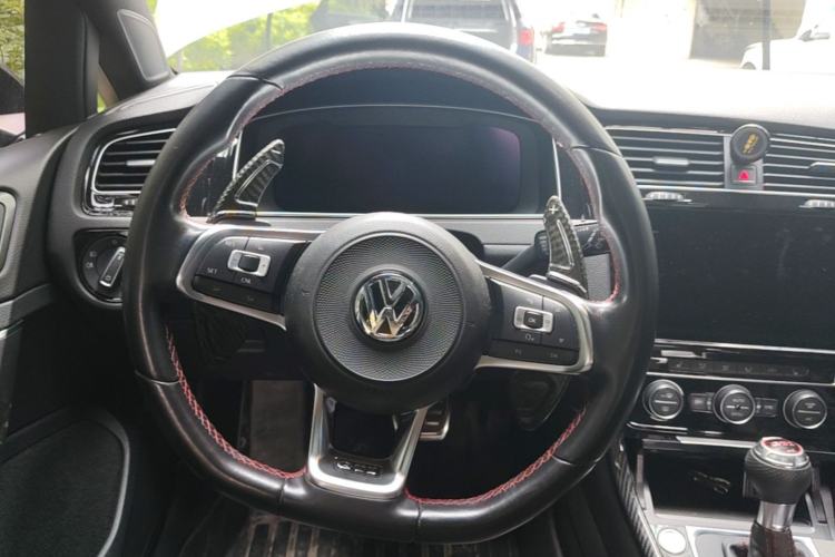 Used Volkswagen Golf GTI 2018 2.0 TSI GTI Steering Wheel