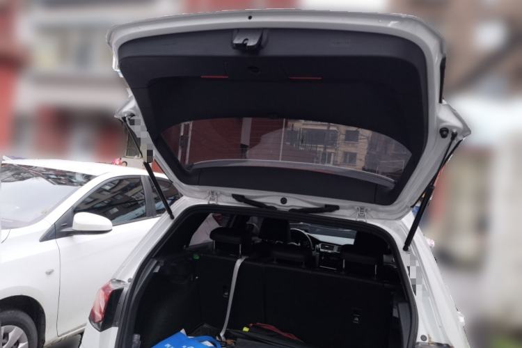 Used Volkswagen Golf GTI 2018 2.0 TSI GTI Trunk