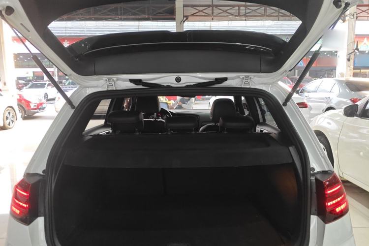 Used Volkswagen Golf GTI 2018 2.0 TSI GTI Trunk