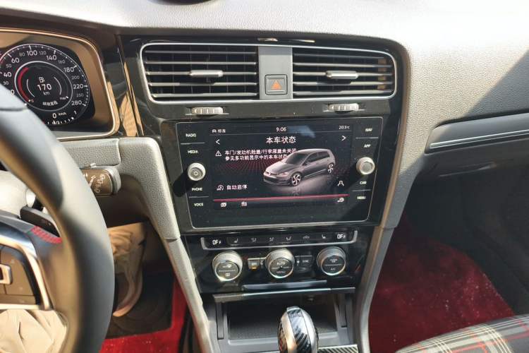 Used Volkswagen Golf GTI 2019 2.0 TSI GTI China V Standard Audio And AC Panel