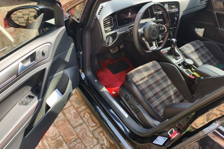 Used Volkswagen Golf GTI 2019 2.0 TSI GTI China V Standard Driver Seat