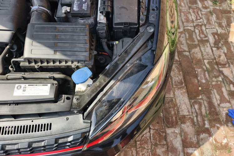 Used Volkswagen Golf GTI 2019 2.0 TSI GTI China V Standard Engine Bay Left