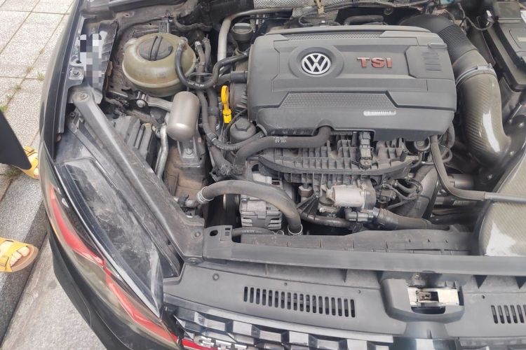 Used Volkswagen Golf GTI 2019 2.0 TSI GTI China V Standard Engine Bay Right