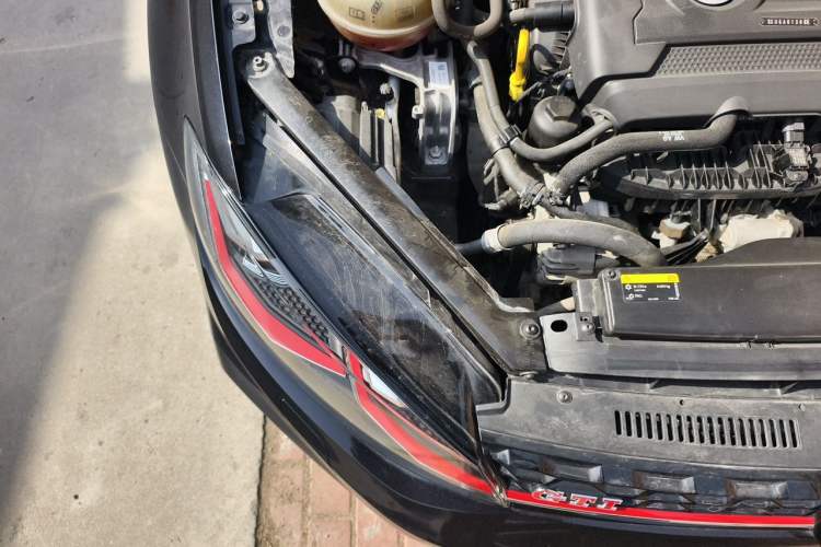 Used Volkswagen Golf GTI 2019 2.0 TSI GTI China V Standard Engine Bay Right