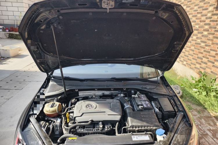 Used Volkswagen Golf GTI 2019 2.0 TSI GTI China V Standard Engine Bay