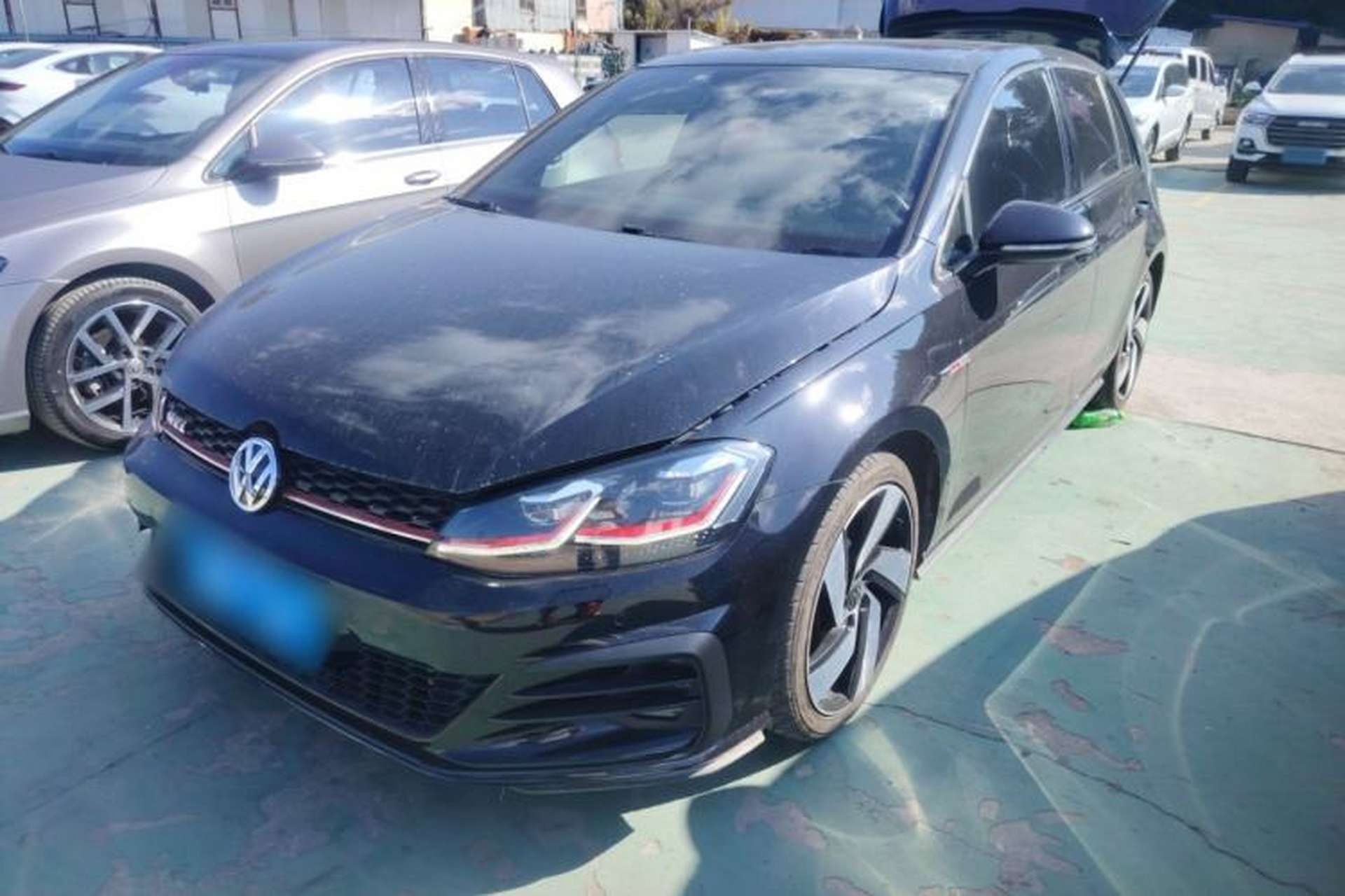 Used Volkswagen Golf GTI 2019 2.0 TSI GTI China V Standard Front Left 45 Deg