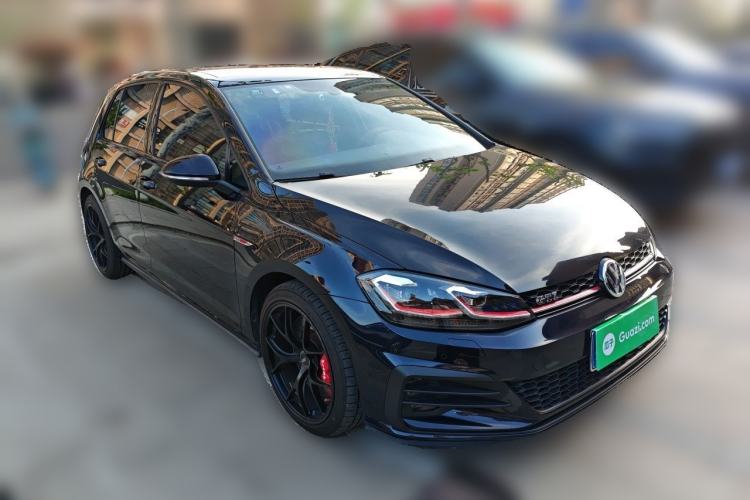 Used Volkswagen Golf GTI 2019 2.0 TSI GTI China V Standard Front Right 45 Deg