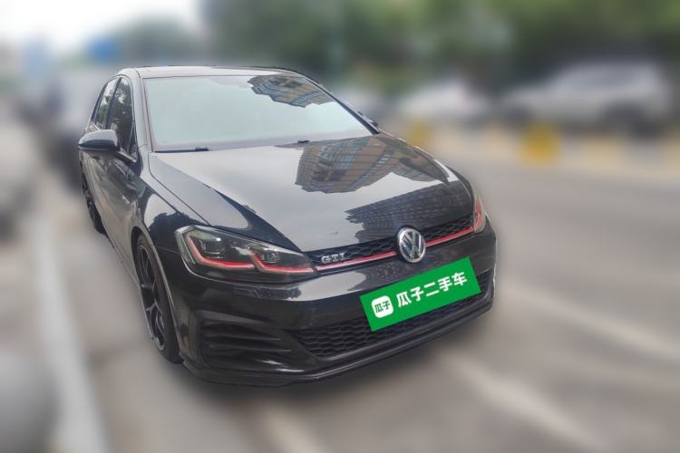Used Volkswagen Golf GTI 2019 2.0 TSI GTI China V Standard Front Right 45 Deg