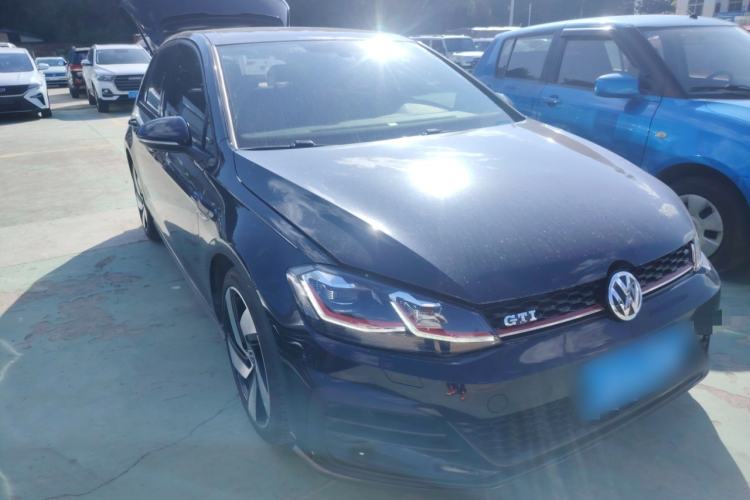Used Volkswagen Golf GTI 2019 2.0 TSI GTI China V Standard Front Right 45 Deg