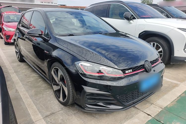 Used Volkswagen Golf GTI 2019 2.0 TSI GTI China V Standard Front Right 45 Deg