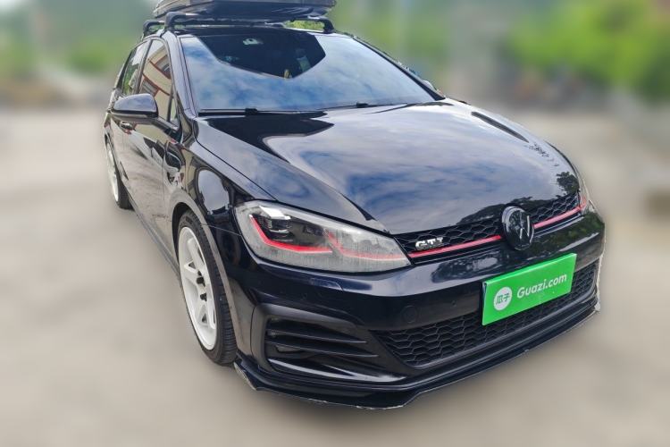 Used Volkswagen Golf GTI 2019 2.0 TSI GTI China V Standard Front Right 45 Deg