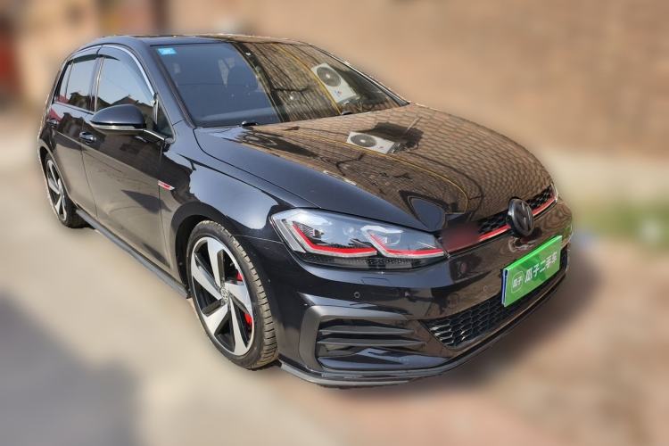 Used Volkswagen Golf GTI 2019 2.0 TSI GTI China V Standard Front Right 45 Deg