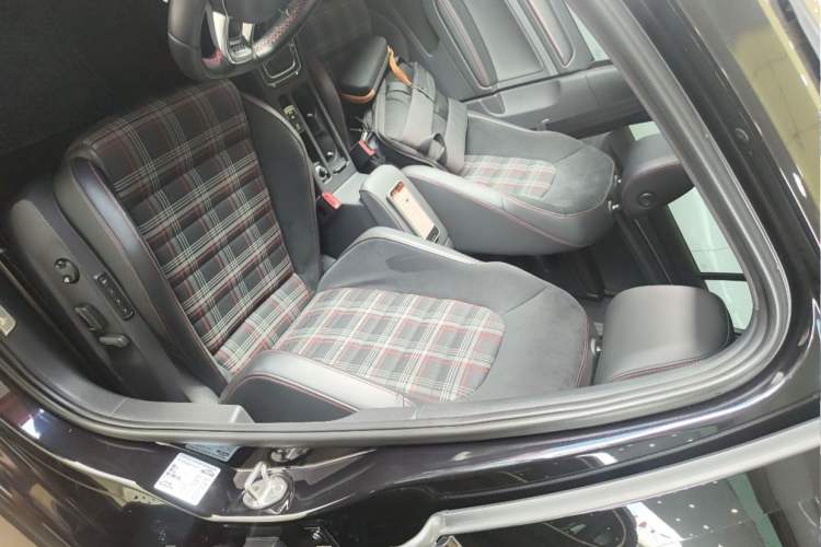 Used Volkswagen Golf GTI 2019 2.0 TSI GTI China V Standard Interior 5