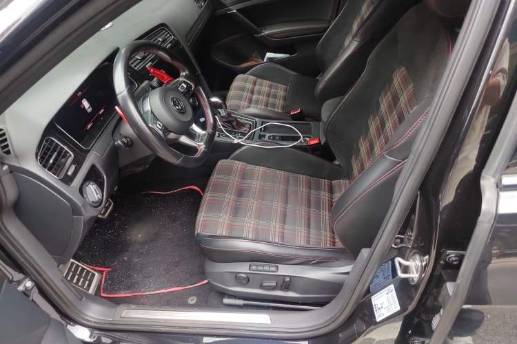 Used Volkswagen Golf GTI 2019 2.0 TSI GTI China V Standard Left Front Seat