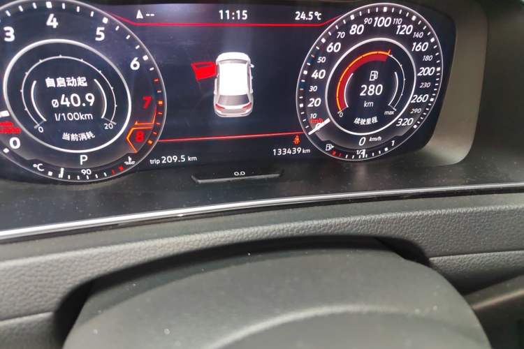 Used Volkswagen Golf GTI 2019 2.0 TSI GTI China V Standard Odometer Close Up