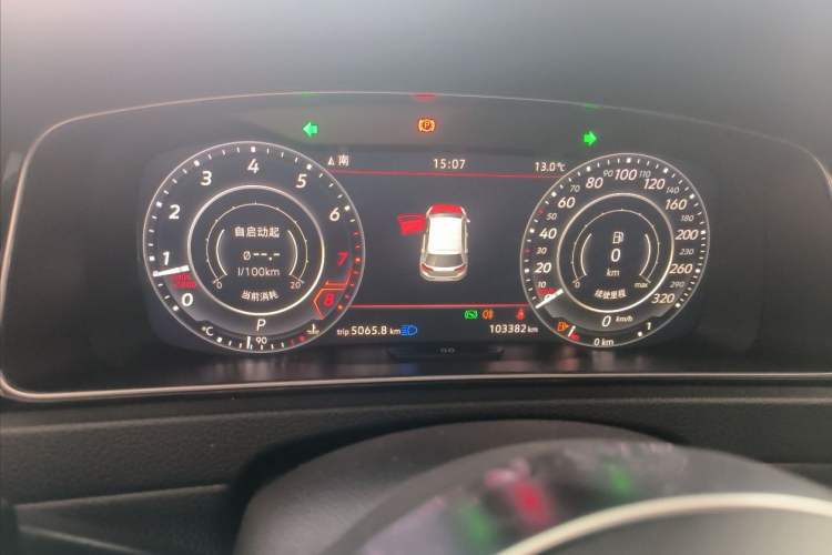 Used Volkswagen Golf GTI 2019 2.0 TSI GTI China V Standard Odometer Close Up