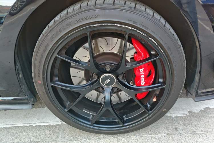 Used Volkswagen Golf GTI 2019 2.0 TSI GTI China V Standard Right Front Wheel Hub