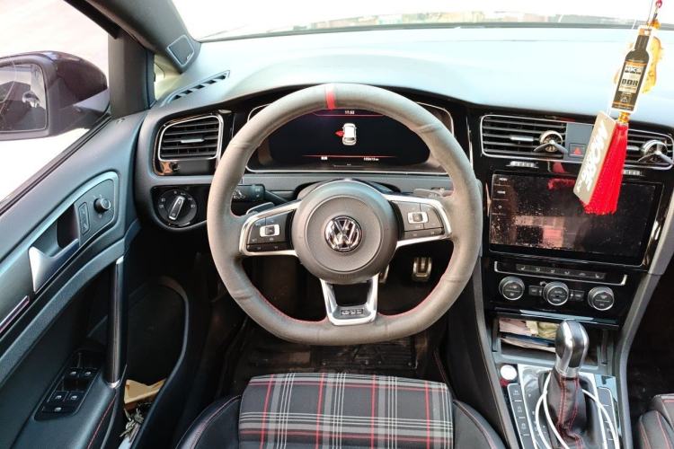 Used Volkswagen Golf GTI 2019 2.0 TSI GTI China V Standard Steering Wheel