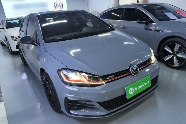 Used Volkswagen Golf GTI 2019 2.0 TSI GTI China V Standard Front Right 45 Deg