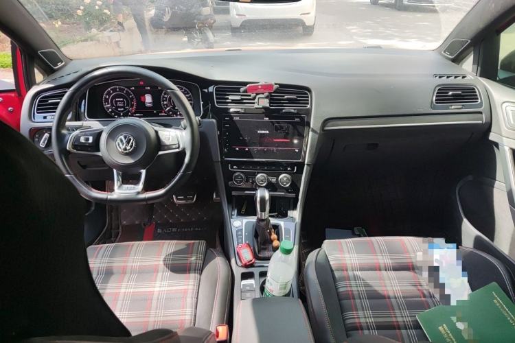 Used Volkswagen Golf GTI 2019 2.0 TSI GTI China V Standard Center Console