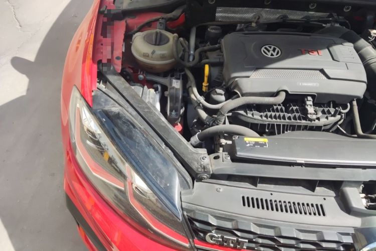 Used Volkswagen Golf GTI 2019 2.0 TSI GTI China V Standard Engine Bay Right