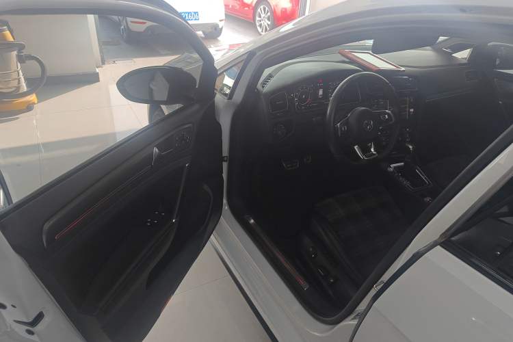 Used Volkswagen Golf GTI 2019 2.0 TSI GTI China V Standard Driver Seat