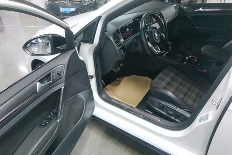 Used Volkswagen Golf GTI 2019 2.0 TSI GTI China V Standard Driver Seat