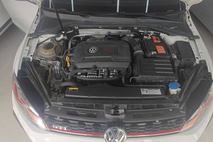 Used Volkswagen Golf GTI 2019 2.0 TSI GTI China V Standard Engine Bay