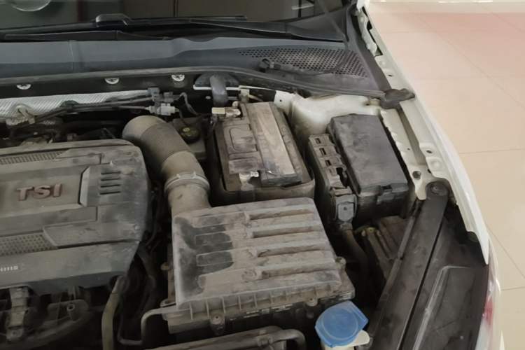 Used Volkswagen Golf GTI 2019 2.0 TSI GTI China V Standard Engine Bay Left