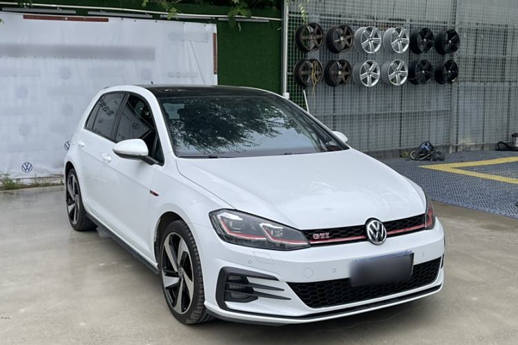 Used Volkswagen Golf GTI 2019 2.0 TSI GTI China V Standard Exterior 2