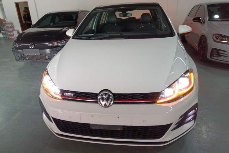 Used Volkswagen Golf GTI 2019 2.0 TSI GTI China V Standard Front