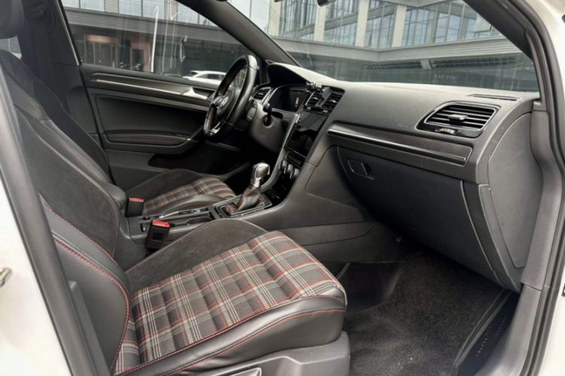 Used Volkswagen Golf GTI 2019 2.0 TSI GTI China V Standard Interior 1