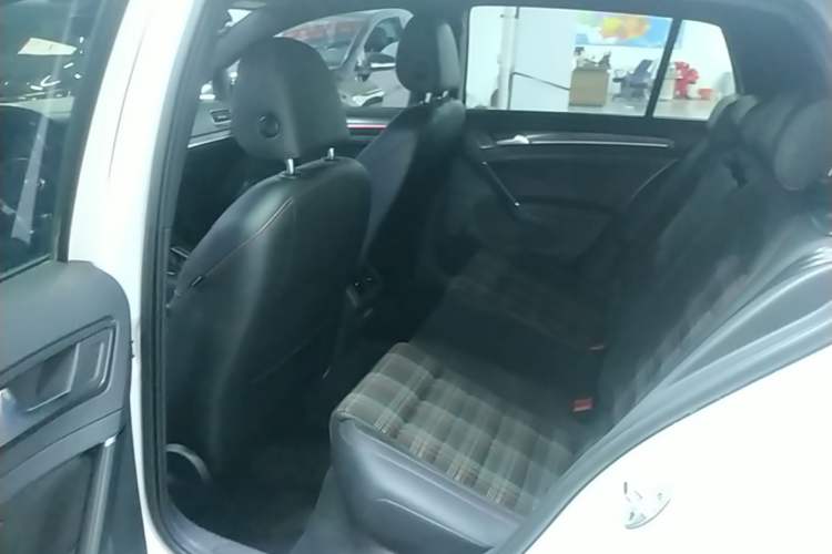 Used Volkswagen Golf GTI 2019 2.0 TSI GTI China V Standard Left Rear Seat