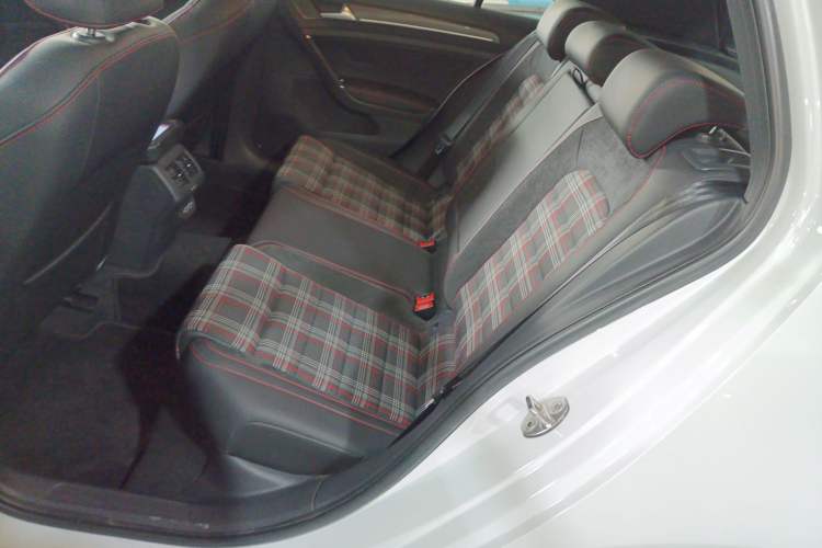 Used Volkswagen Golf GTI 2019 2.0 TSI GTI China V Standard Left Rear Seat