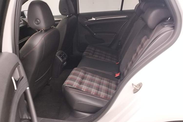 Used Volkswagen Golf GTI 2019 2.0 TSI GTI China V Standard Left Rear Seat