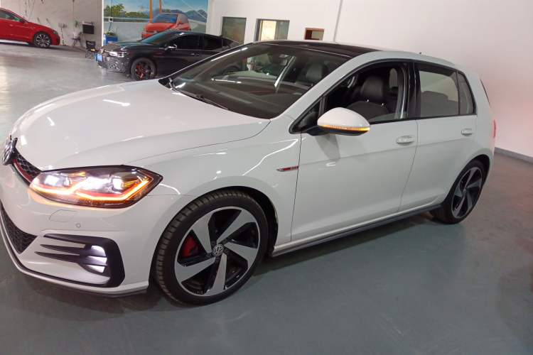 Used Volkswagen Golf GTI 2019 2.0 TSI GTI China V Standard Left Side