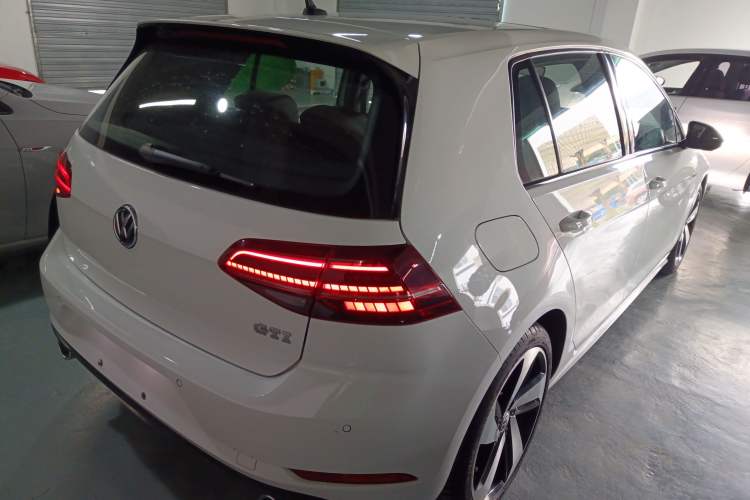 Used Volkswagen Golf GTI 2019 2.0 TSI GTI China V Standard Rear Right 45 Deg