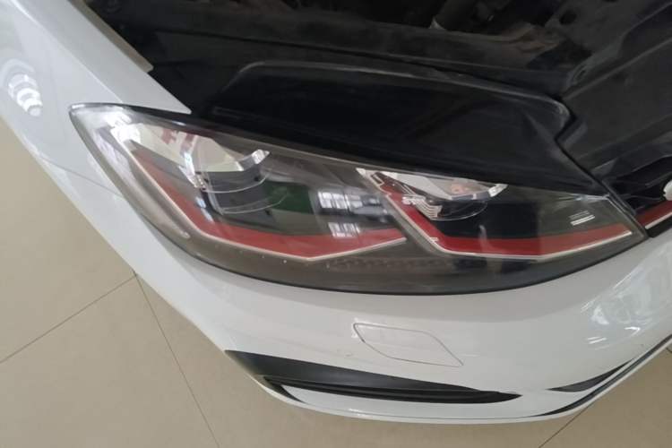 Used Volkswagen Golf GTI 2019 2.0 TSI GTI China V Standard Right Front Headlight