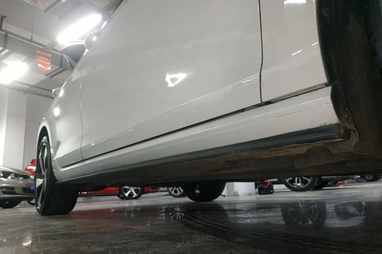 Used Volkswagen Golf GTI 2019 2.0 TSI GTI China V Standard Right Side Sill