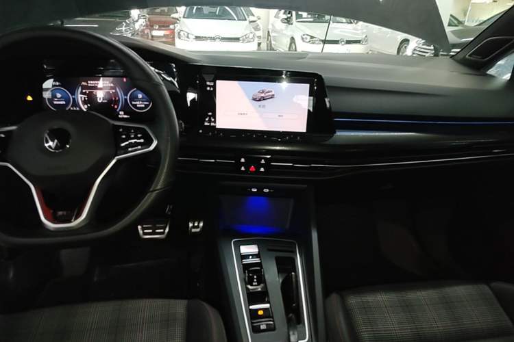 Used Volkswagen Golf GTI 2021 380TSI DSG GTI Audio And AC Panel