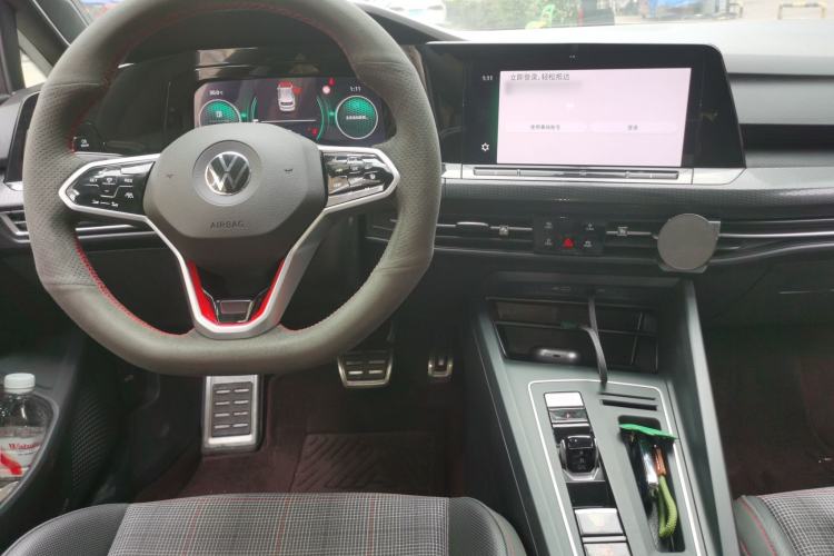 Used Volkswagen Golf GTI 2021 Facelift 380TSI DSG GTI Center Console