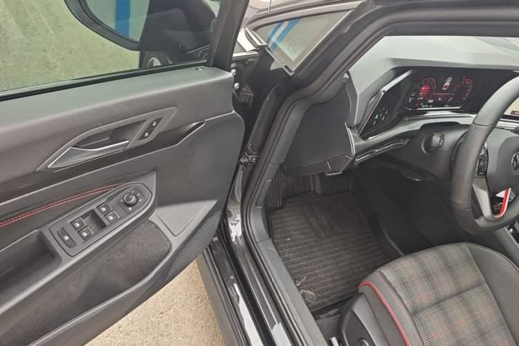 Used Volkswagen Golf GTI 2021 380TSI DSG GTI Driver Seat