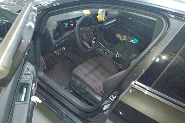Used Volkswagen Golf GTI 2021 380TSI DSG GTI Driver Seat