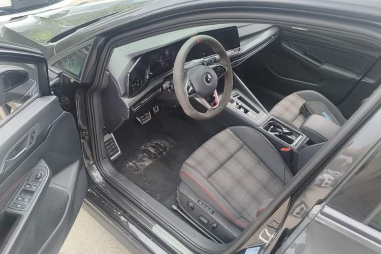 Used Volkswagen Golf GTI 2021 Facelift 380TSI DSG GTI Driver Seat