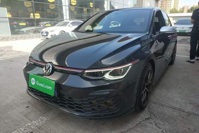 Volkswagen Golf GTI 2021 380TSI DSG GTI usado