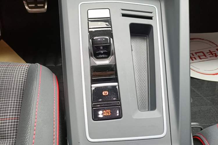 Used Volkswagen Golf GTI 2021 380TSI DSG GTI Gear Lever