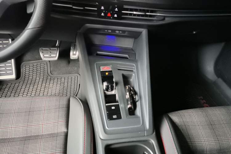 Used Volkswagen Golf GTI 2021 380TSI DSG GTI Gear Lever